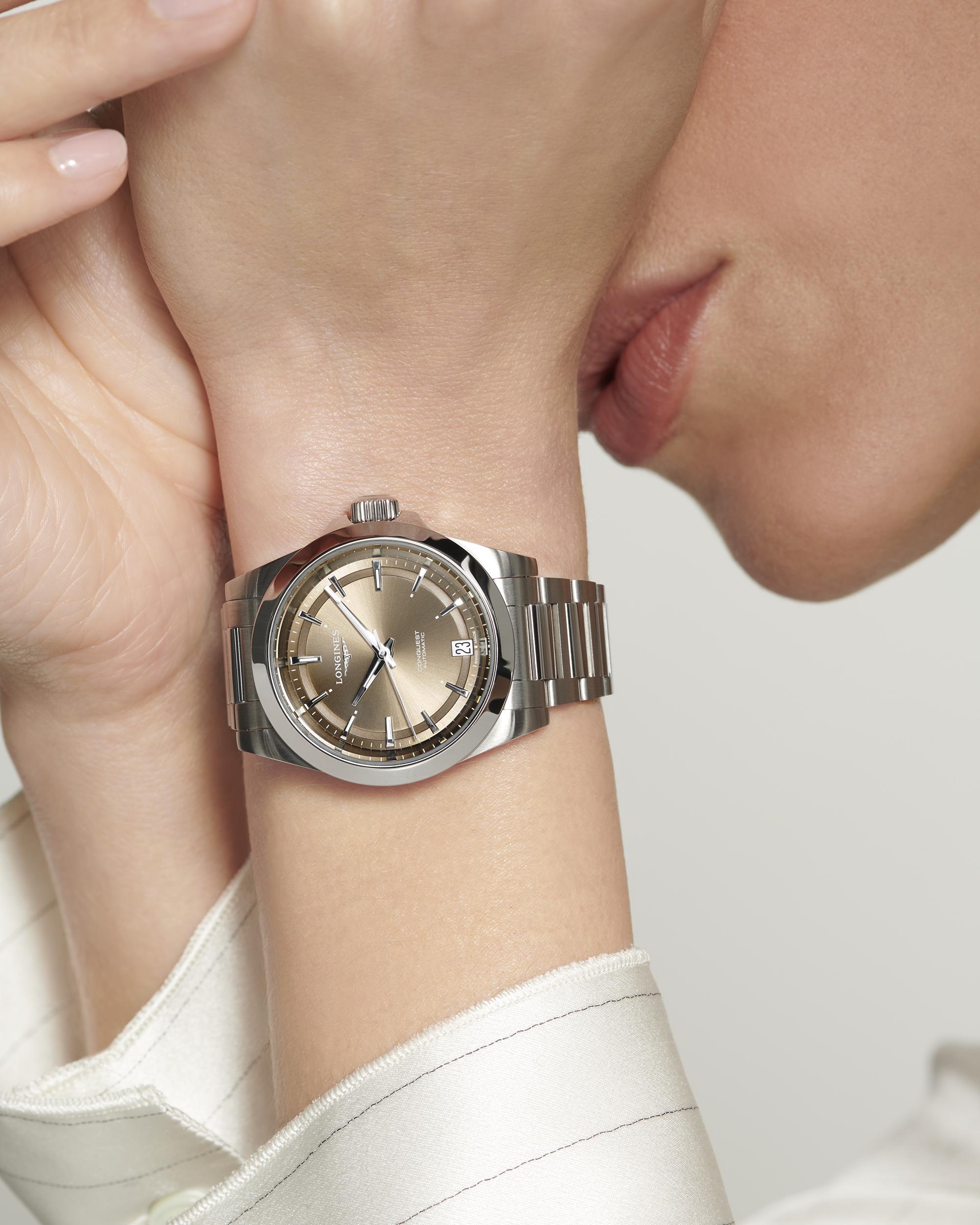 Longines Conquest ladies' watch L3.430.4.62.6
