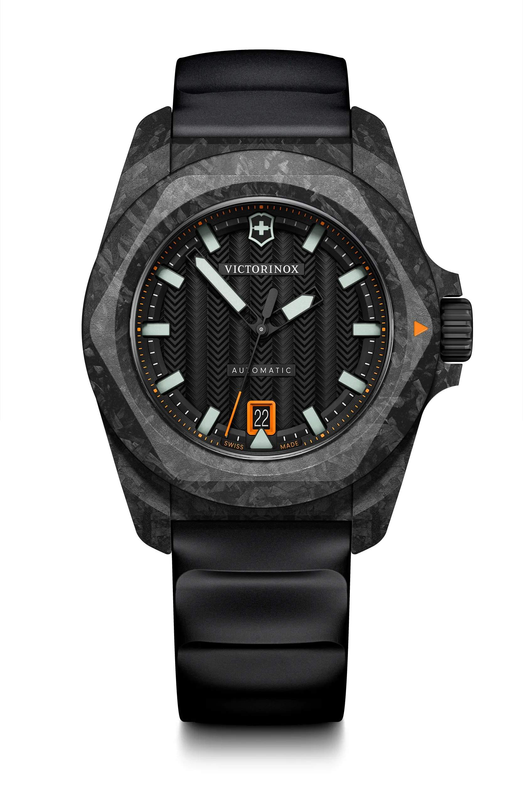 Victorinox I.N.O.X. Automatic men's watch Carbon Set 242023.1