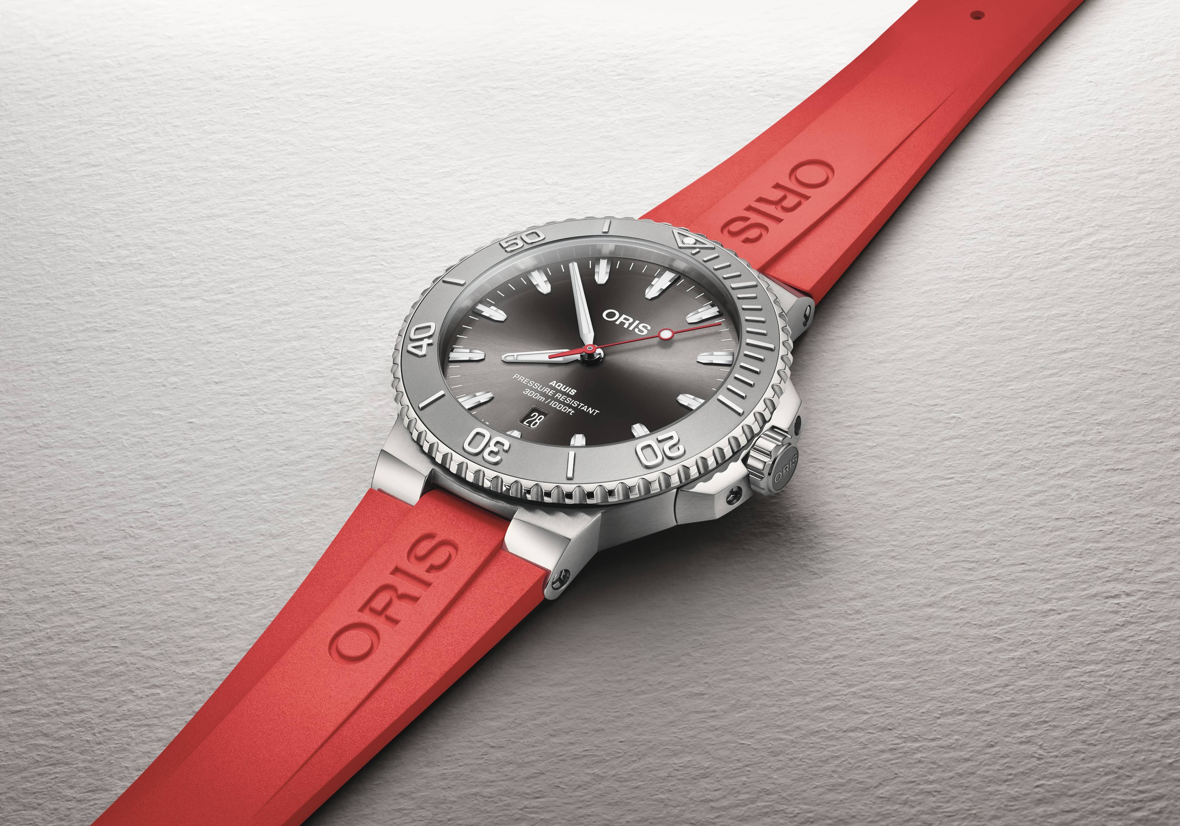 Oris AQUIS DATE RELIEF men's watch 01 733 7789 4153-07 4 23 36FC