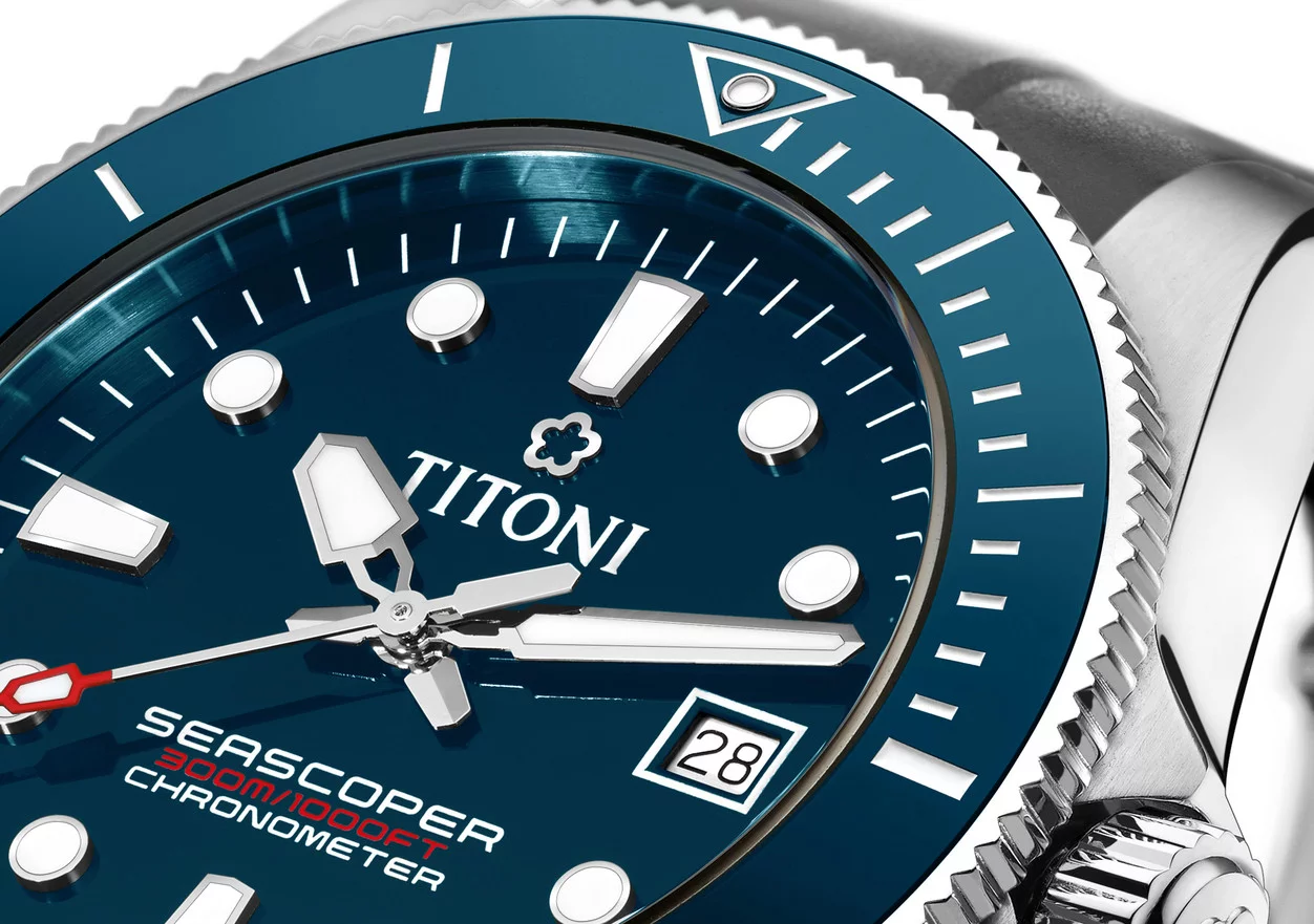Titoni Seascoper 300 men's watch 83300 S-BE-R-705