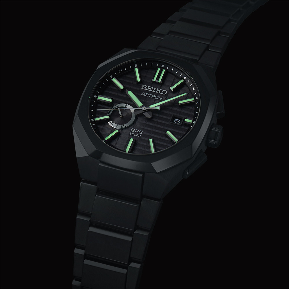 Seiko Astron SSJ015J1 men's watch