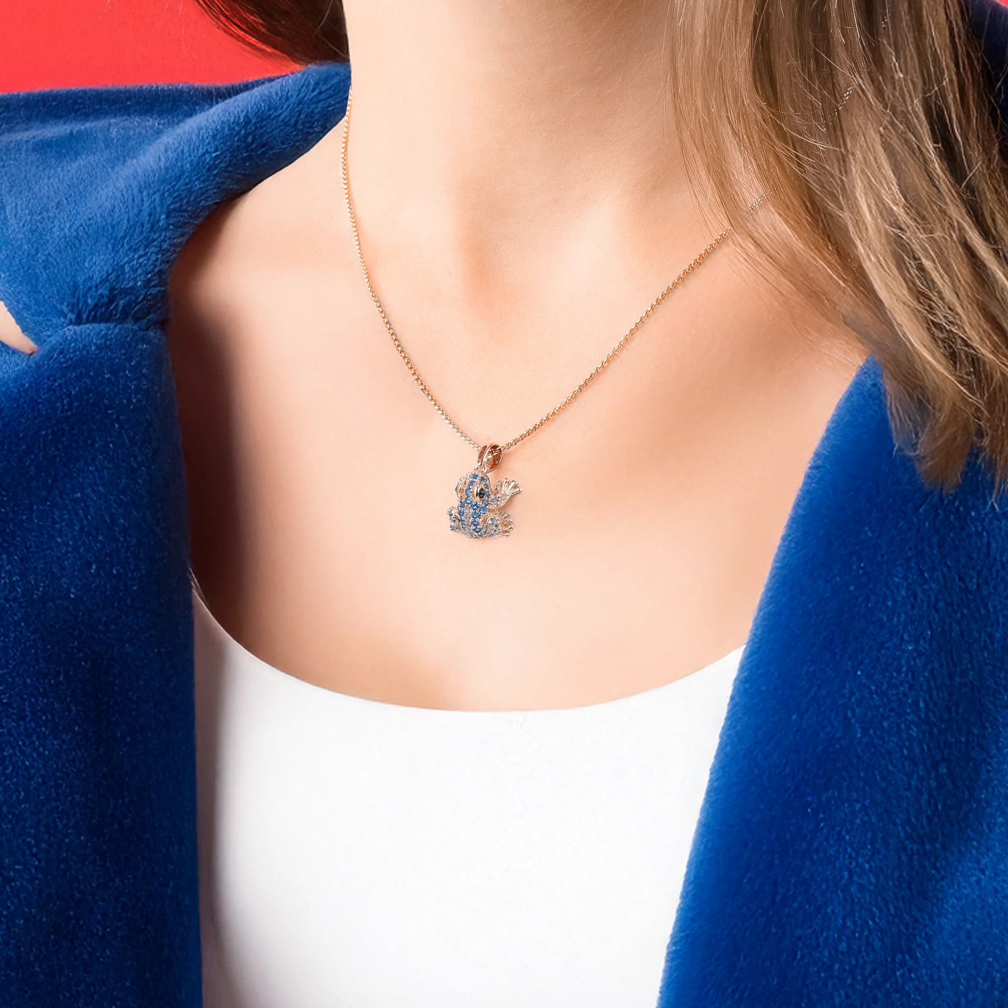 At the time, Lou Blue Frog pendant necklace, Fancy Frogs Edition pendant