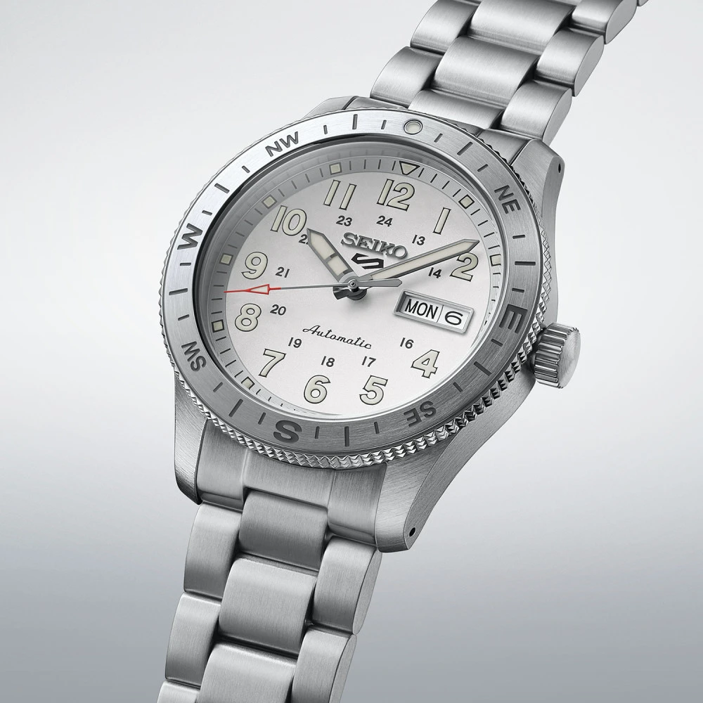 Seiko 5 Sports Field series 41mm, stainless steel, automatic, white men's watch HDB007K1