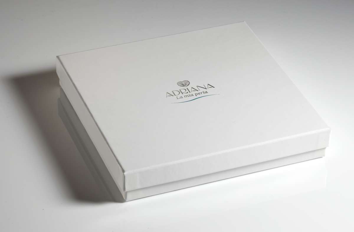 Adriana necklace with floating Akoya pearl N37