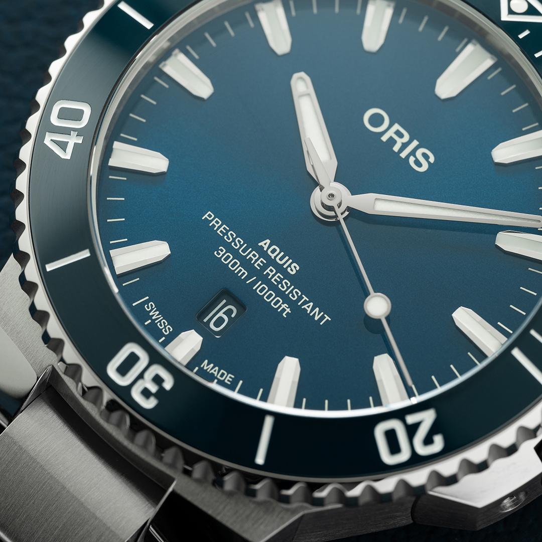 Oris men's watch Aquis 01 733 7787 4135-07 8 22 04PEB