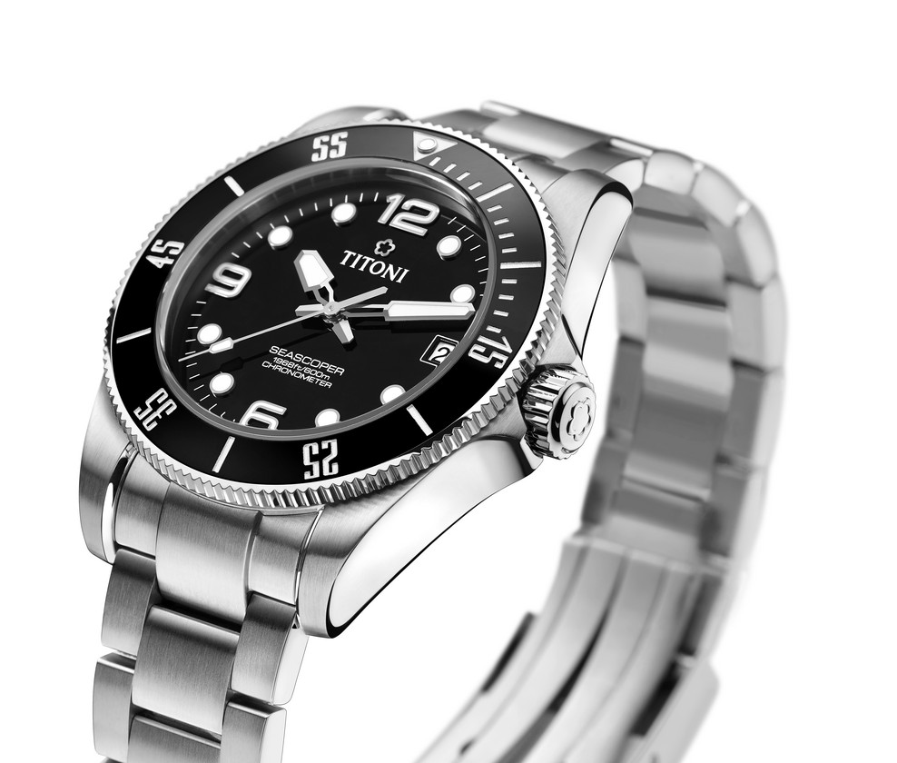 Titoni Seascoper600 men's watch 83600 S-BK-256