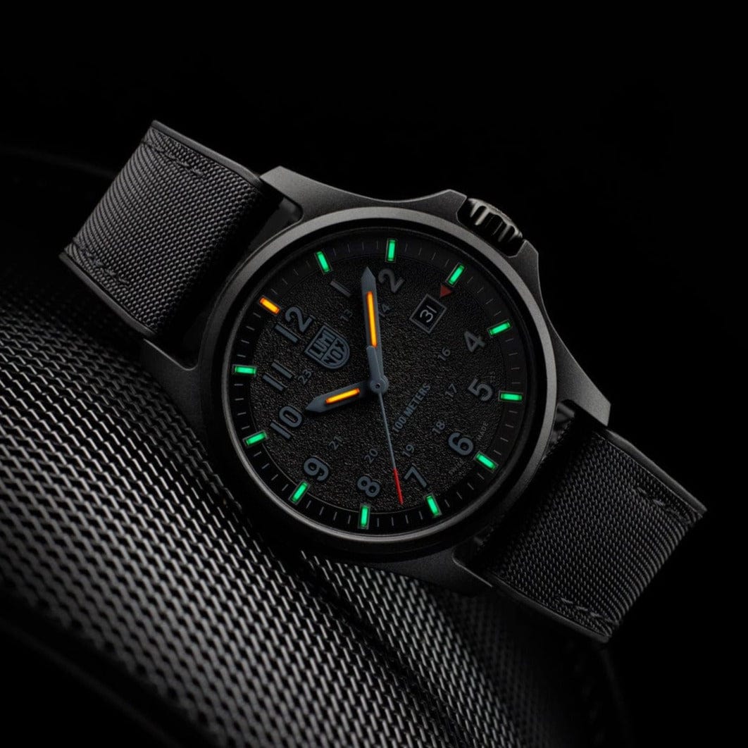 Luminox Atacama Field men's watch XL.1961