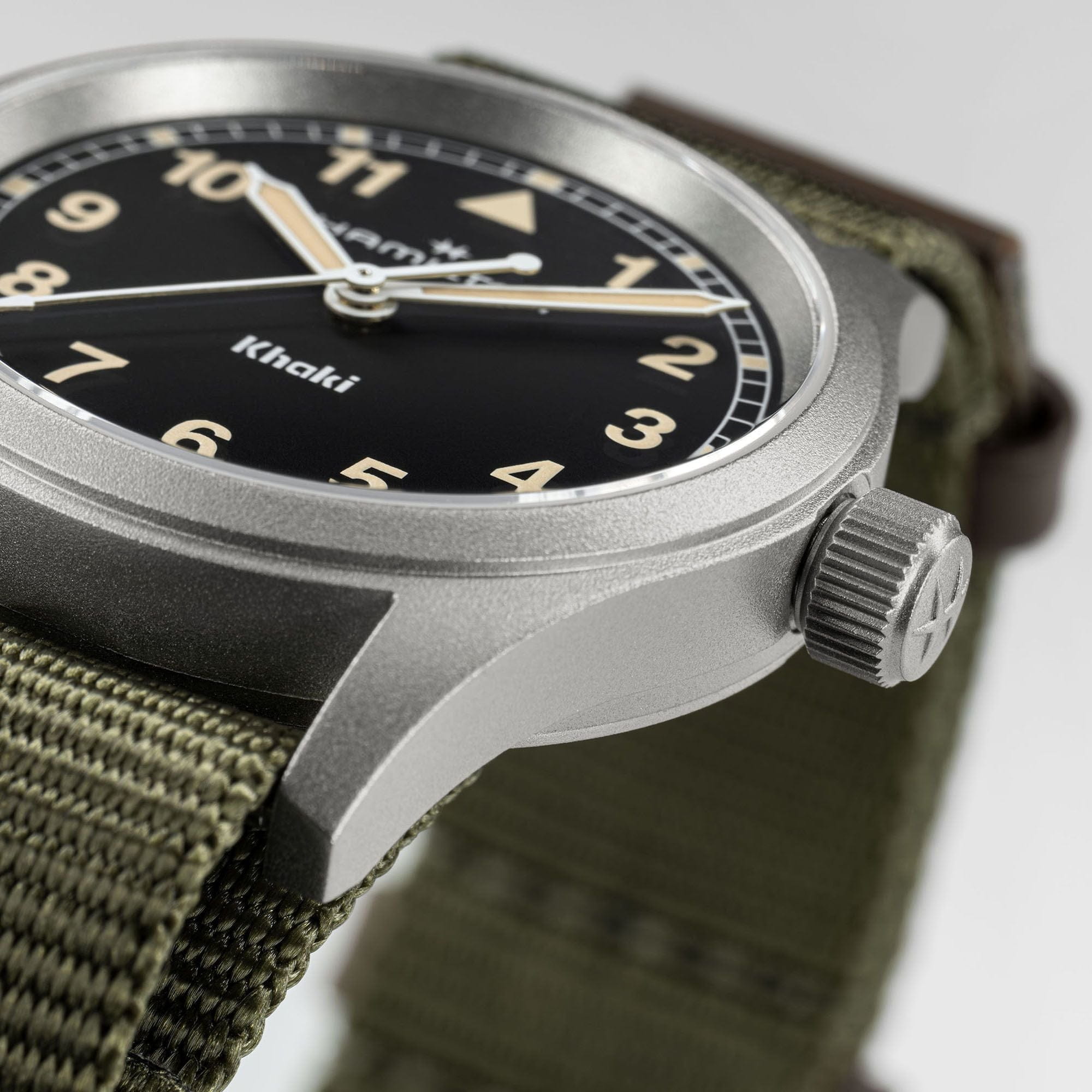 Hamilton Khaki Field Quartz 38 cm Herrenuhr H69401930