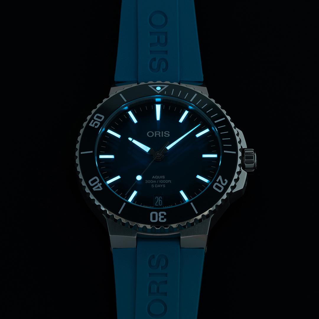 Oris men's watch Aquis 01 400 7790 4135-07 4 23 45EB