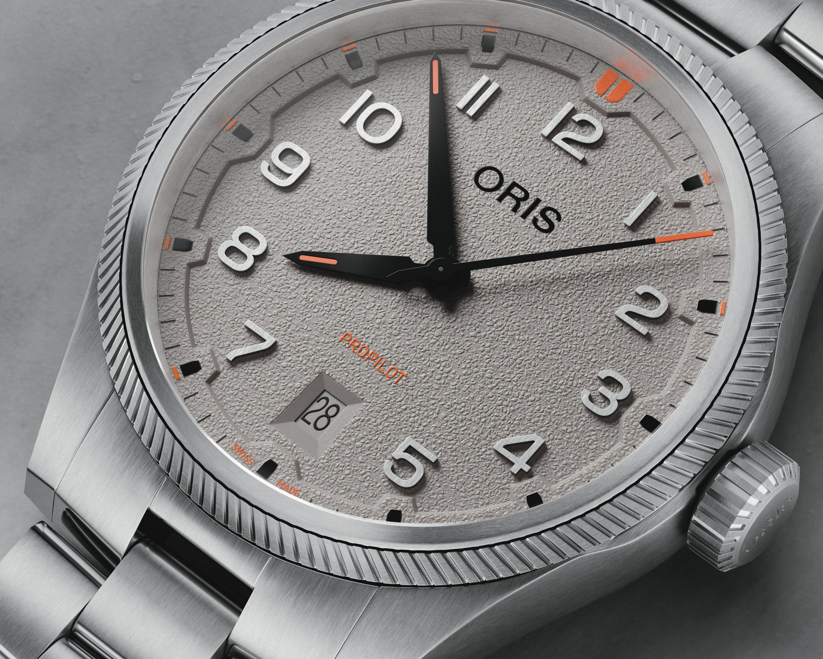 Oris ProPilot Date men's watch 01 733 7805 4163-07 8 20 04LC