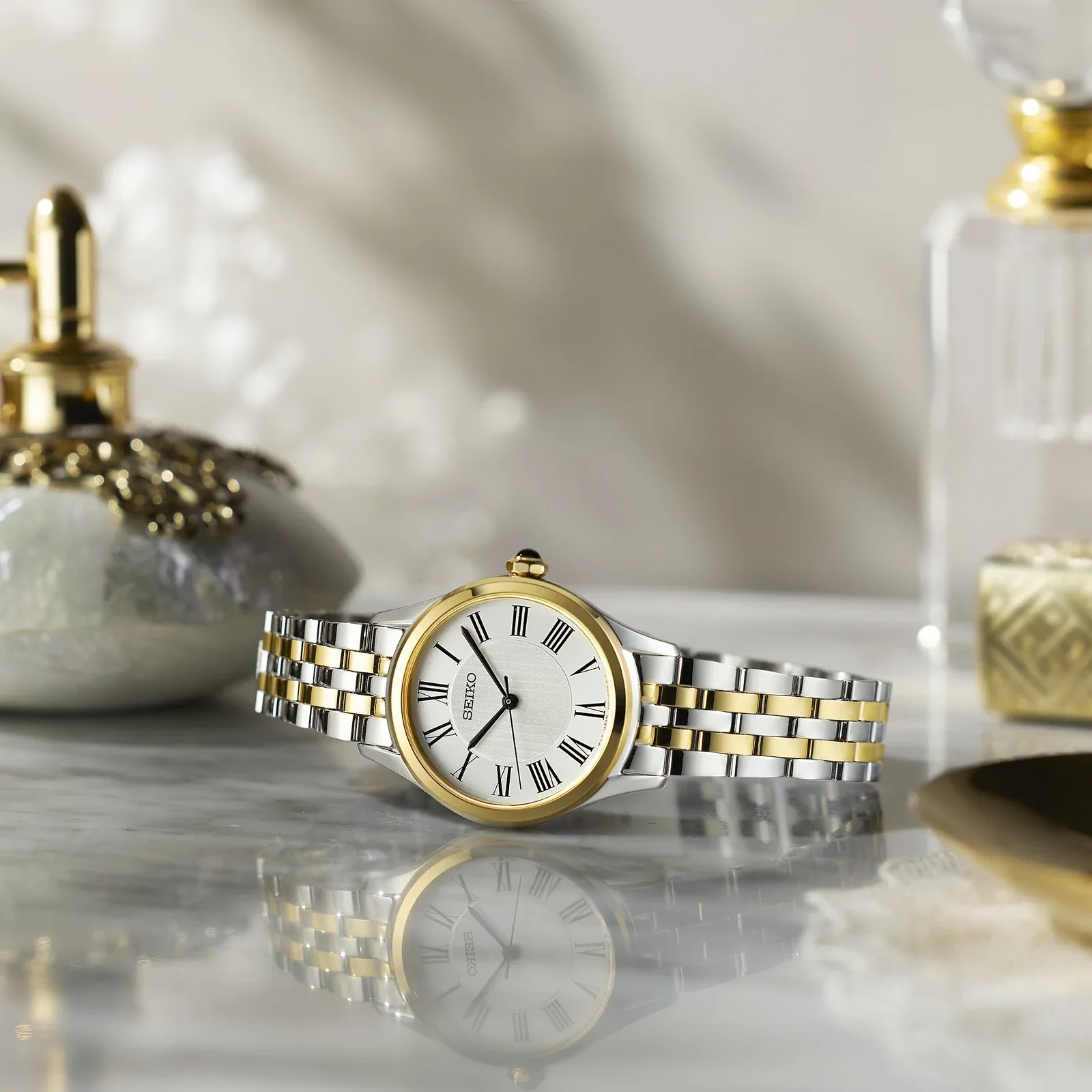 Seiko Classic Quartz 30 mm Gold Tone Silver Ladies Watch SUR612P1