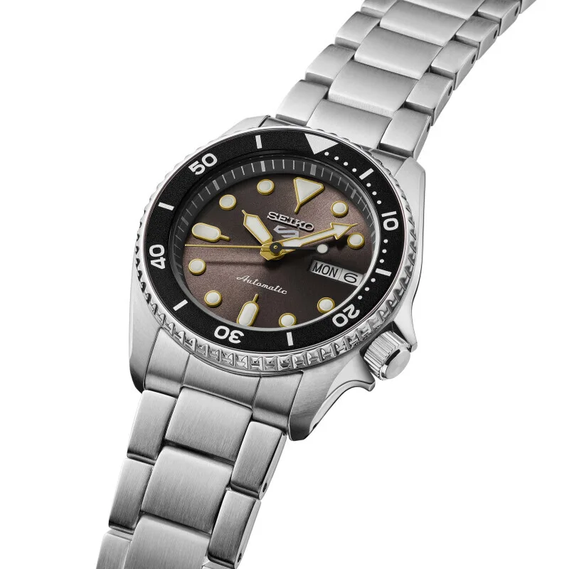 Seiko SKX Series Men's Watch SRPL79K1