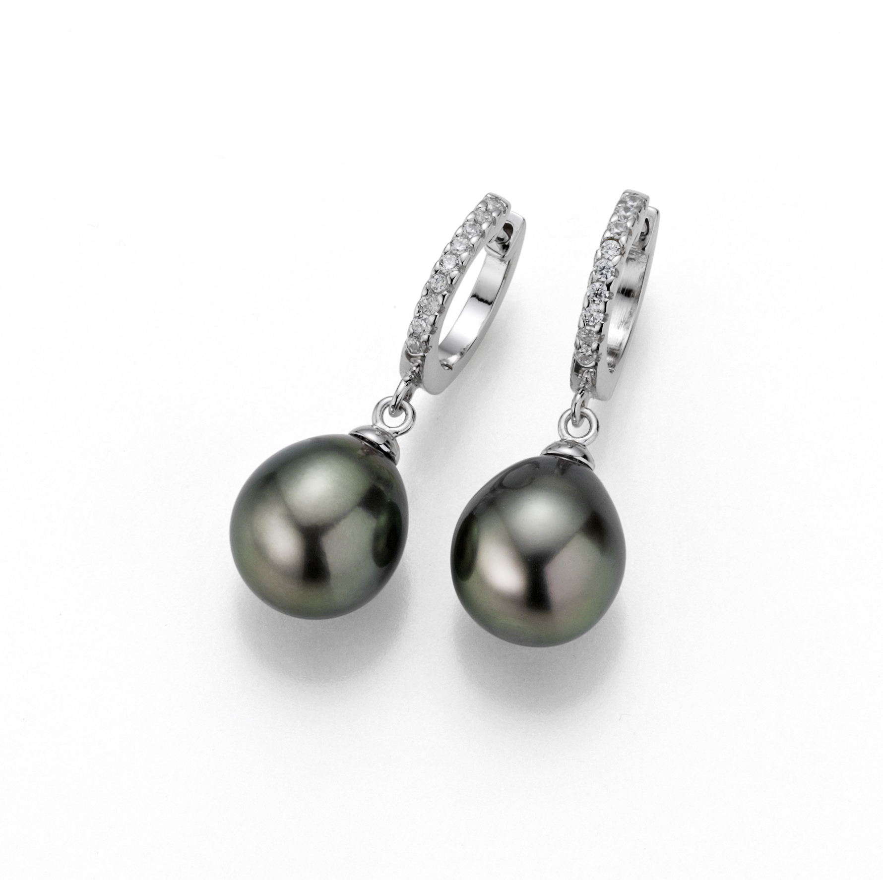 Adriana hoop earrings with black Tahitian pearls and zirconia stones I36