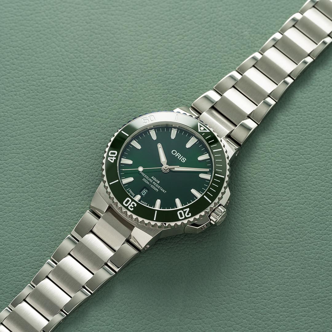 Oris men's watch Aquis 01 733 7787 4157-07 8 22 04PEB