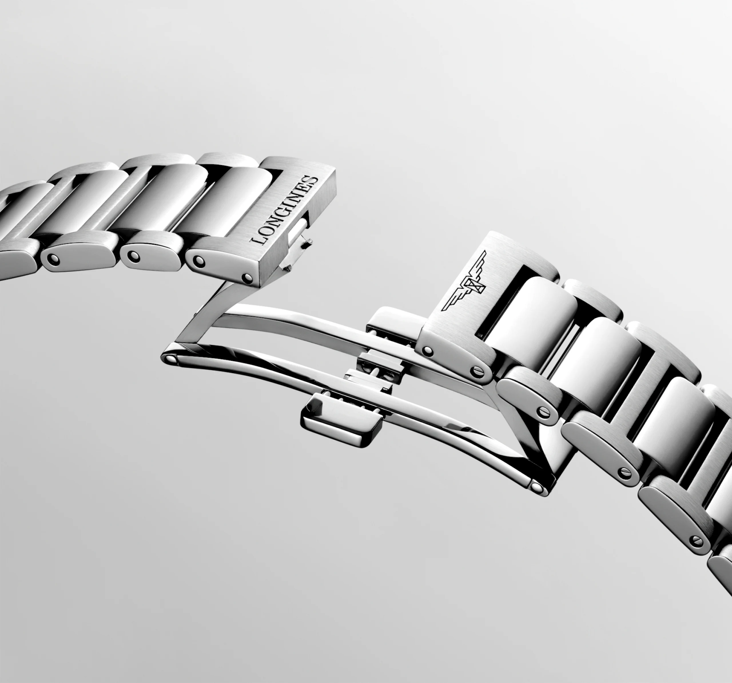Longines Conquest men's watch L3.860.4.12.6