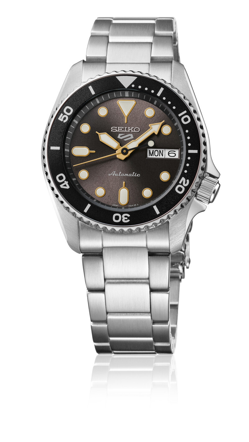 Seiko SKX Series Men's Watch SRPL79K1