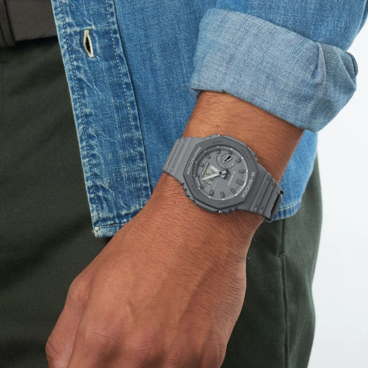 Casio G-Shock men's watch GA-2110ET-8AER