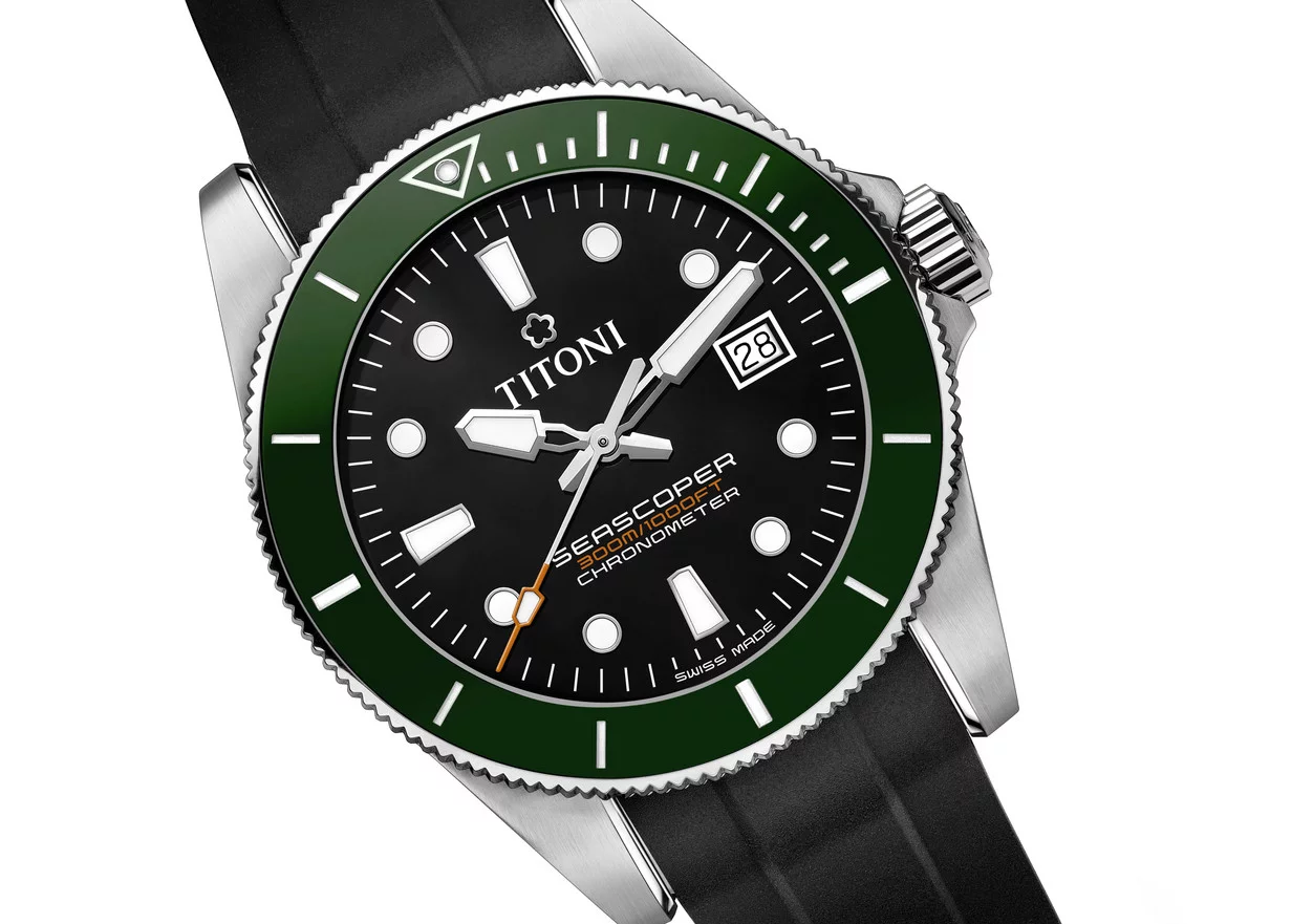 Titoni Seascoper 300 men's watch 83300 S-GN-R-702