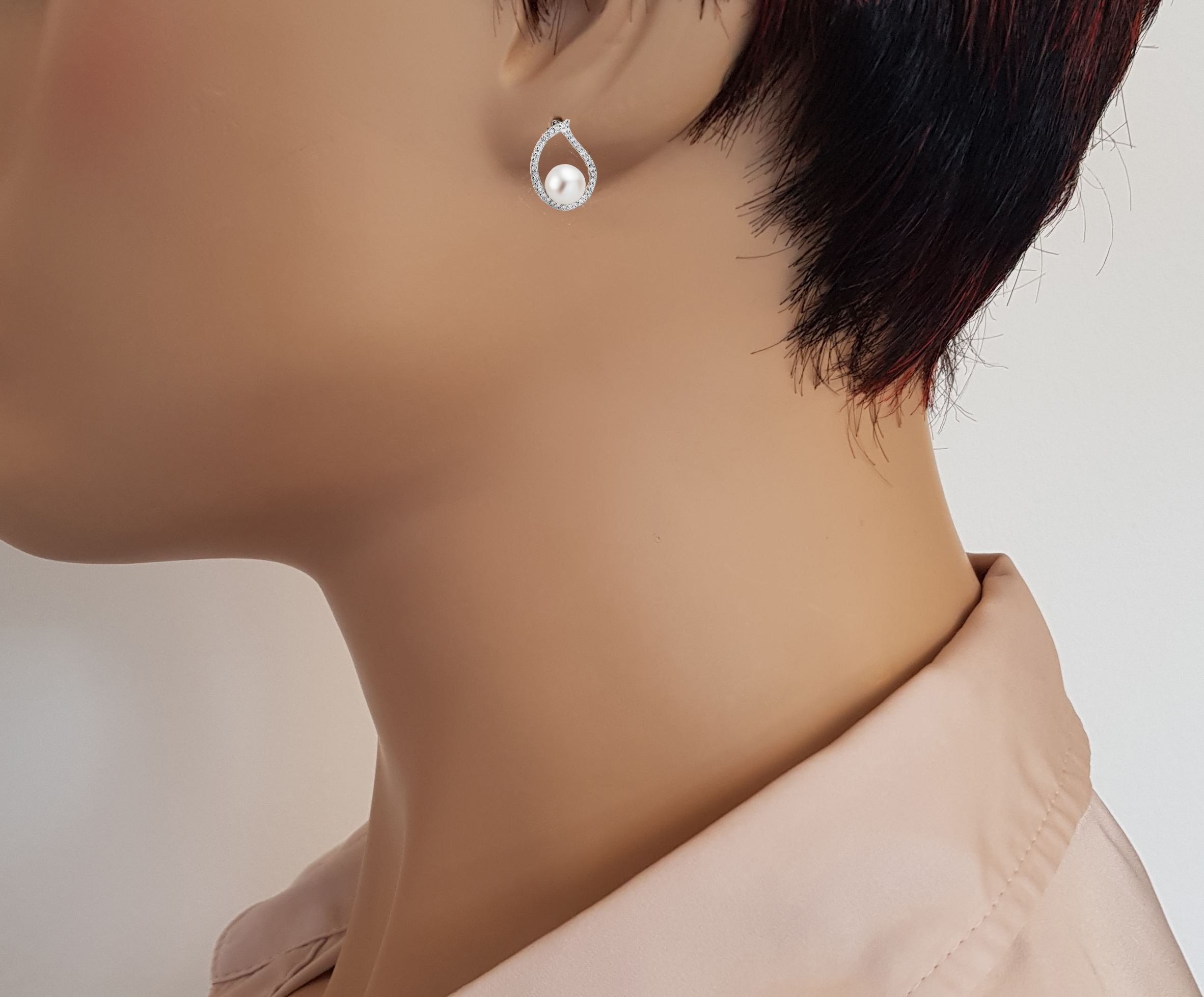 Adriana drop earrings with freshwater pearls and zirconia stones S16