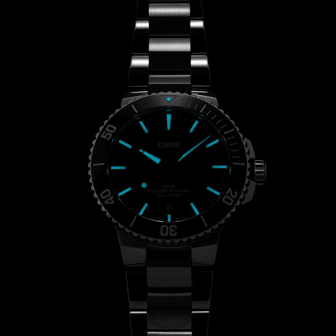 Oris men's watch Aquis 01 733 7787 4135-07 8 22 04PEB