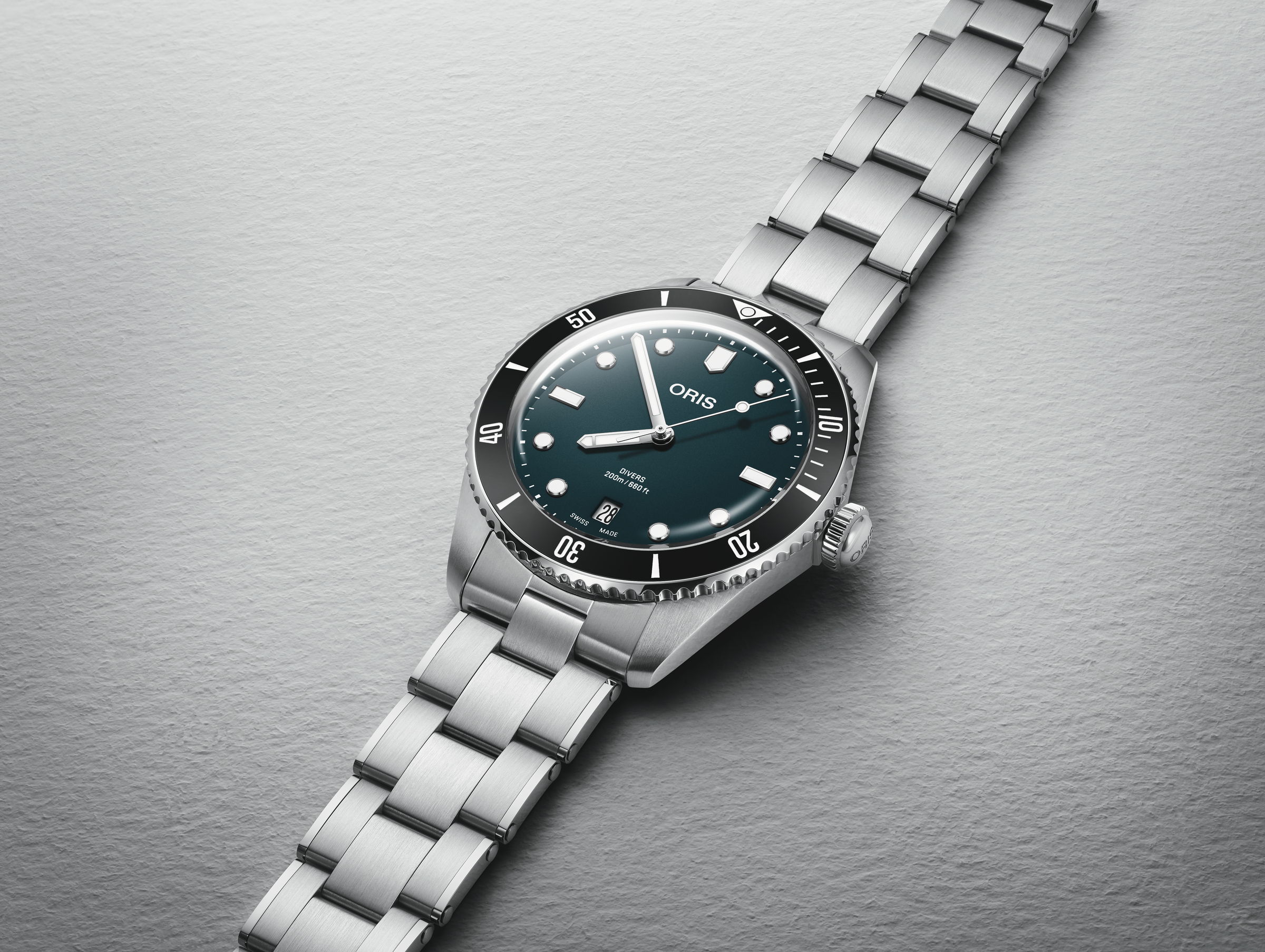 Oris Divers Date Automatic unisex watch , 01 733 7795 4055-Set