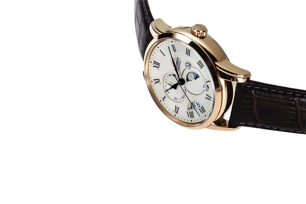 Orient Classic Automatic 42.5 mm Ivory Men's Watch RA-AK0007S30B