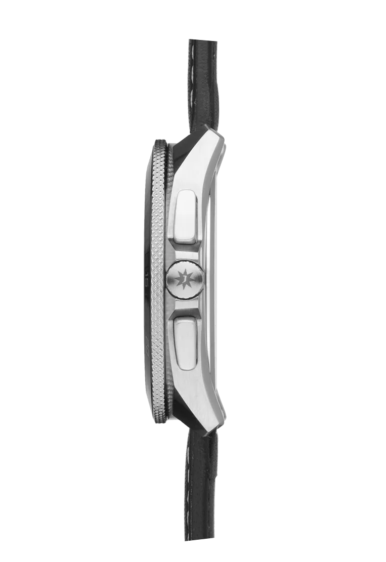 Junghans 1972 Mega Solar, 43mm, multi-frequency radio-controlled solar movement, sapphire crystal men's watch 56/4610.00
