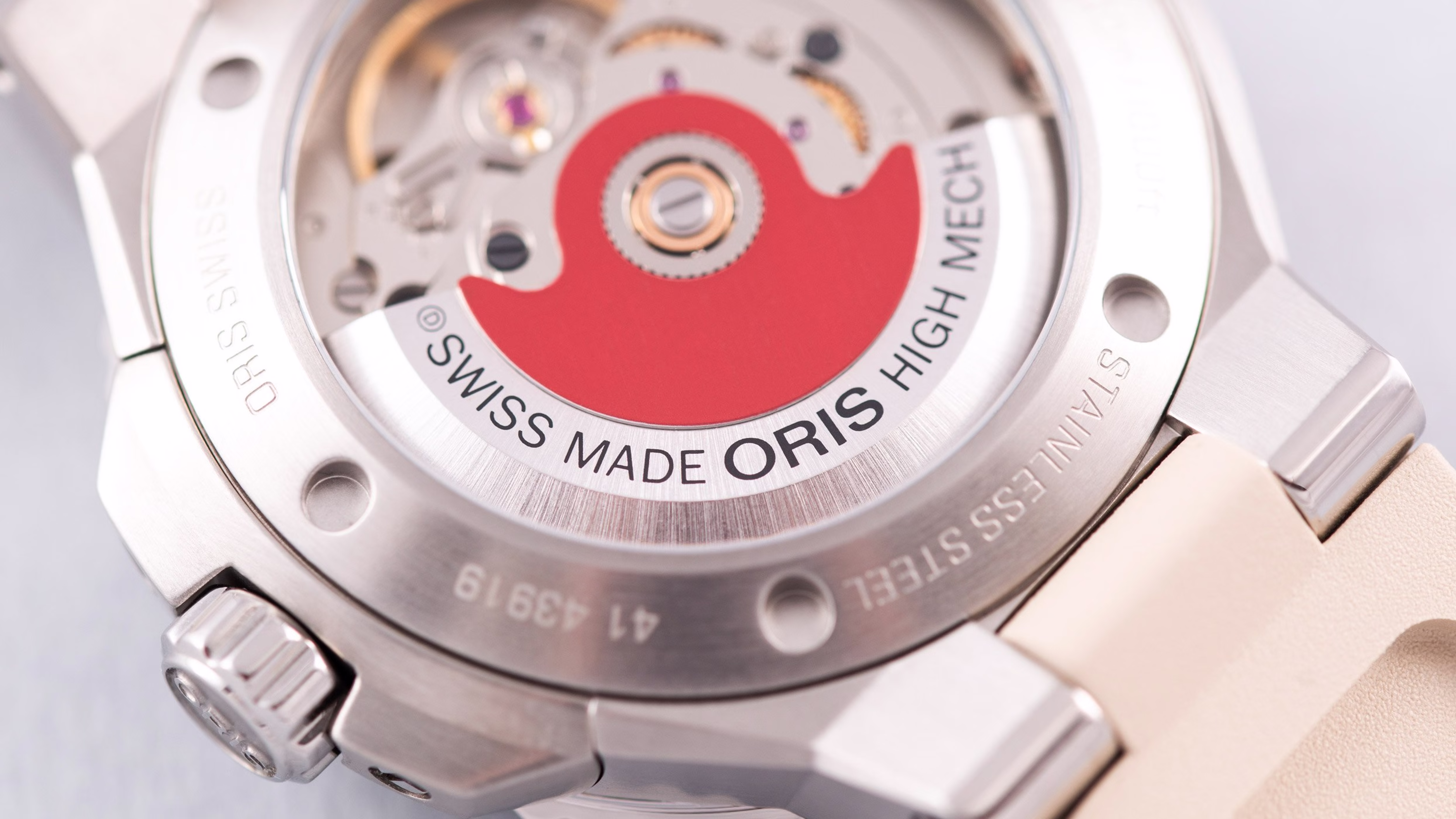 Oris Aquis Date Diamonds 36.5mm, set with 44 diamonds, rubber strap, ladies' watch 01 733 7792 4956-07 4 19 61FC