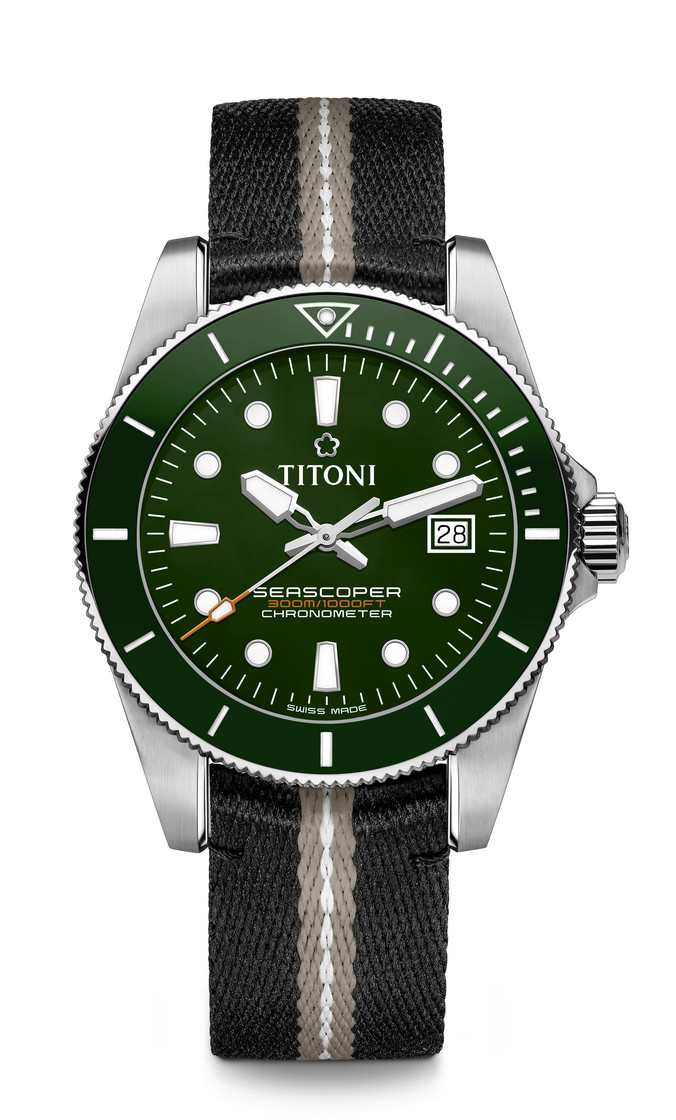 Titoni Seascoper 300 men's watch 83300 S-GN-T5-703