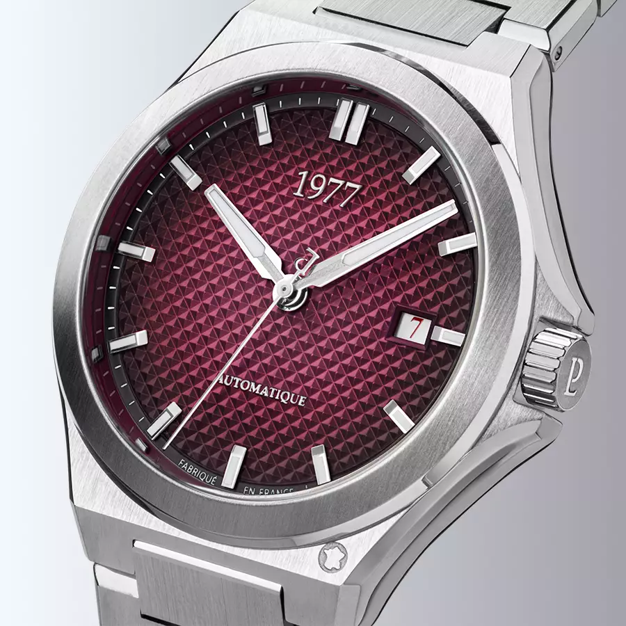 1977 ARSENE Automatique, 41 MM, Cadran Lie-de-vin, Bracelet Acier 904L Men's Watch 1977P02151