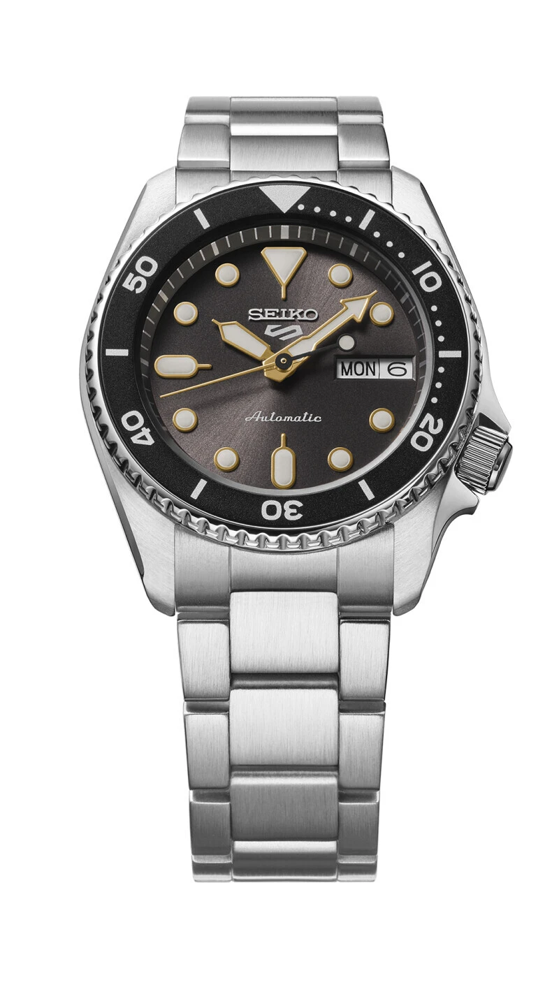 Seiko SKX Series Men's Watch SRPL79K1
