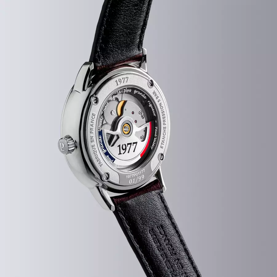 1977 EDMOND Automatique, 40 MM, Cadran Lie-de-vin, Bracelet Cuir Lie-de-vin Men's Watch 1977P01155
