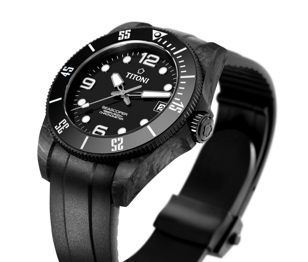 Titoni Seascoper600 men's watch 83600 C-BK-256