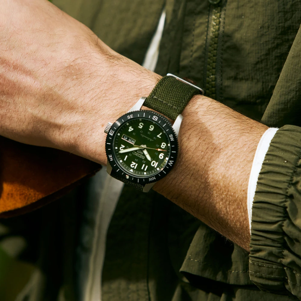 Seiko 5 Sports Field series 41mm, nylon strap, automatic, green men's watch HDB008K1