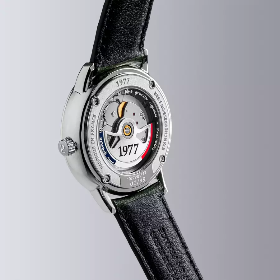 1977 EDMOND Automatique, 40 MM, Cadran Vert Olive, Bracelet Cuir Vert Men's Watch 1977P01177