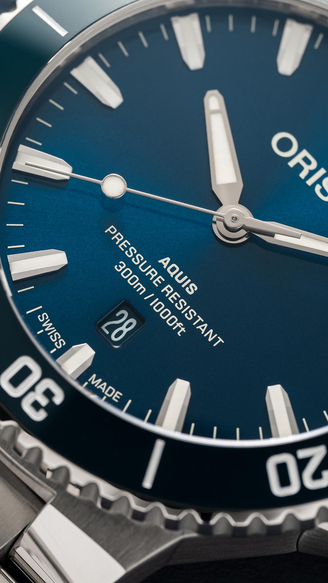 Oris Aquis Date Automatic unisex watch , 01 733 7789 4135-07 8 23 04PEB