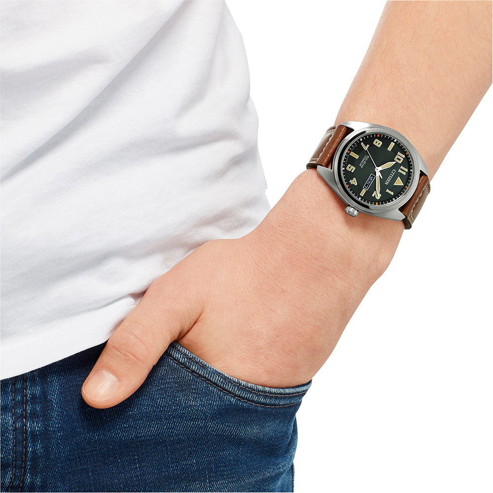 Citizen Men's Watch Super Titan BM8560-11XE