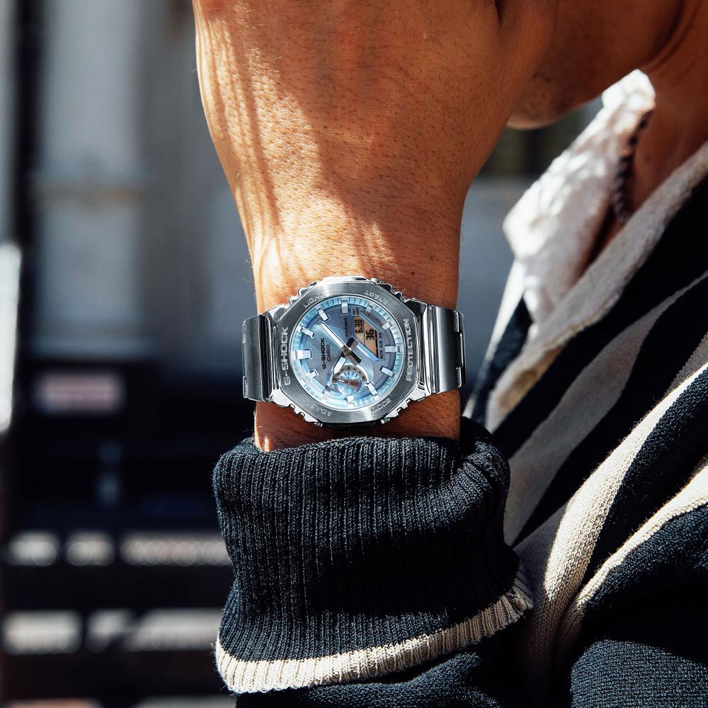 G-SHOCK Classic Men's Watch GM-2110D-2AER