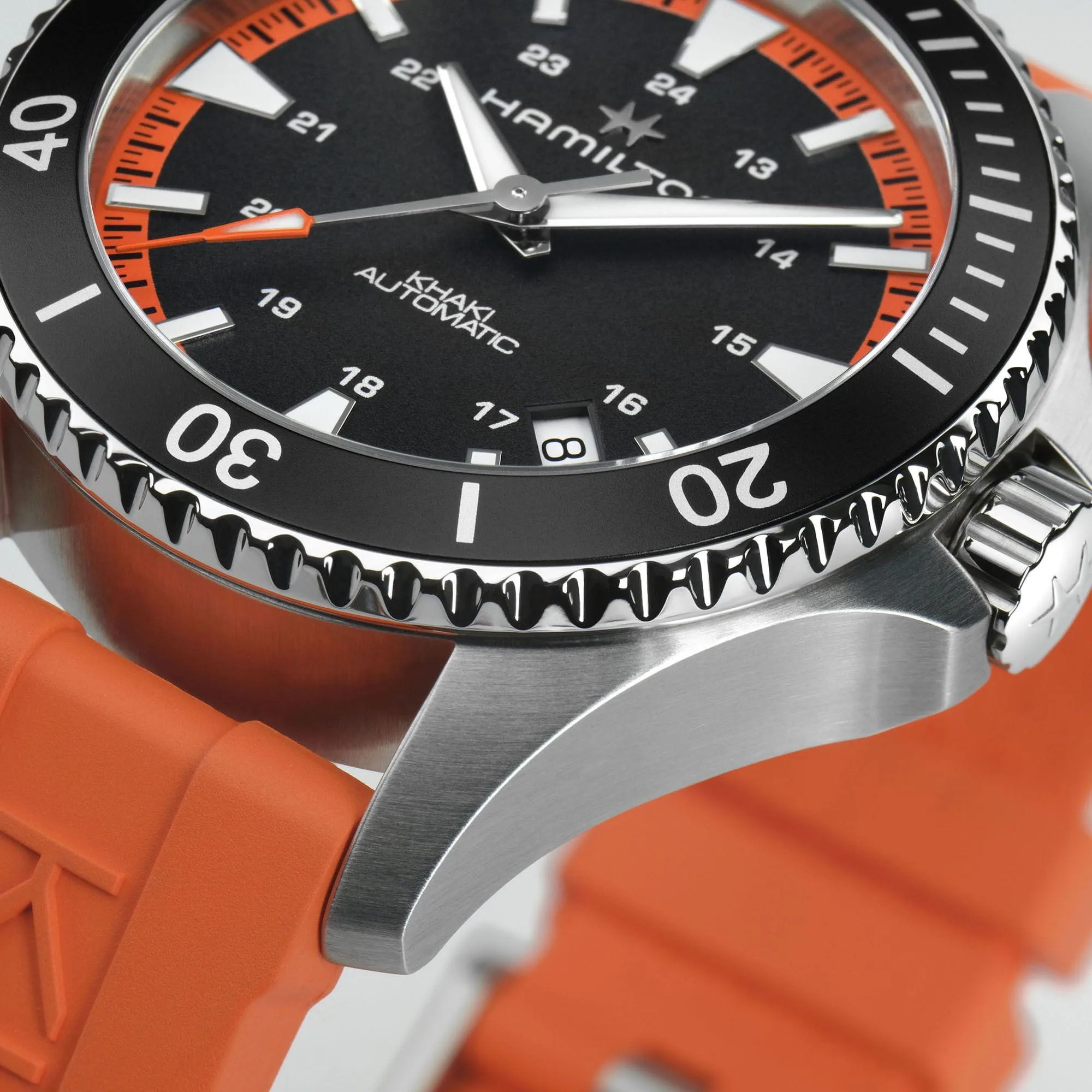 Hamilton Khaki Navy Scuba Auto Automatic H82395331