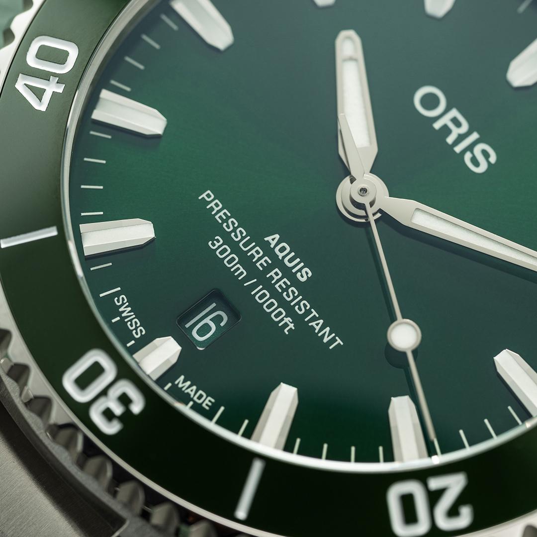 Oris men's watch Aquis 01 733 7787 4157-07 8 22 04PEB