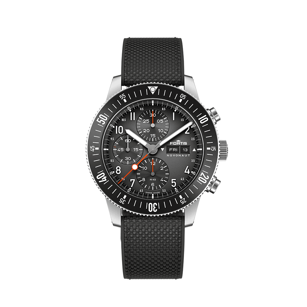 Fortis NOVONAUT N-42 Legacy Men's Watch F2040009