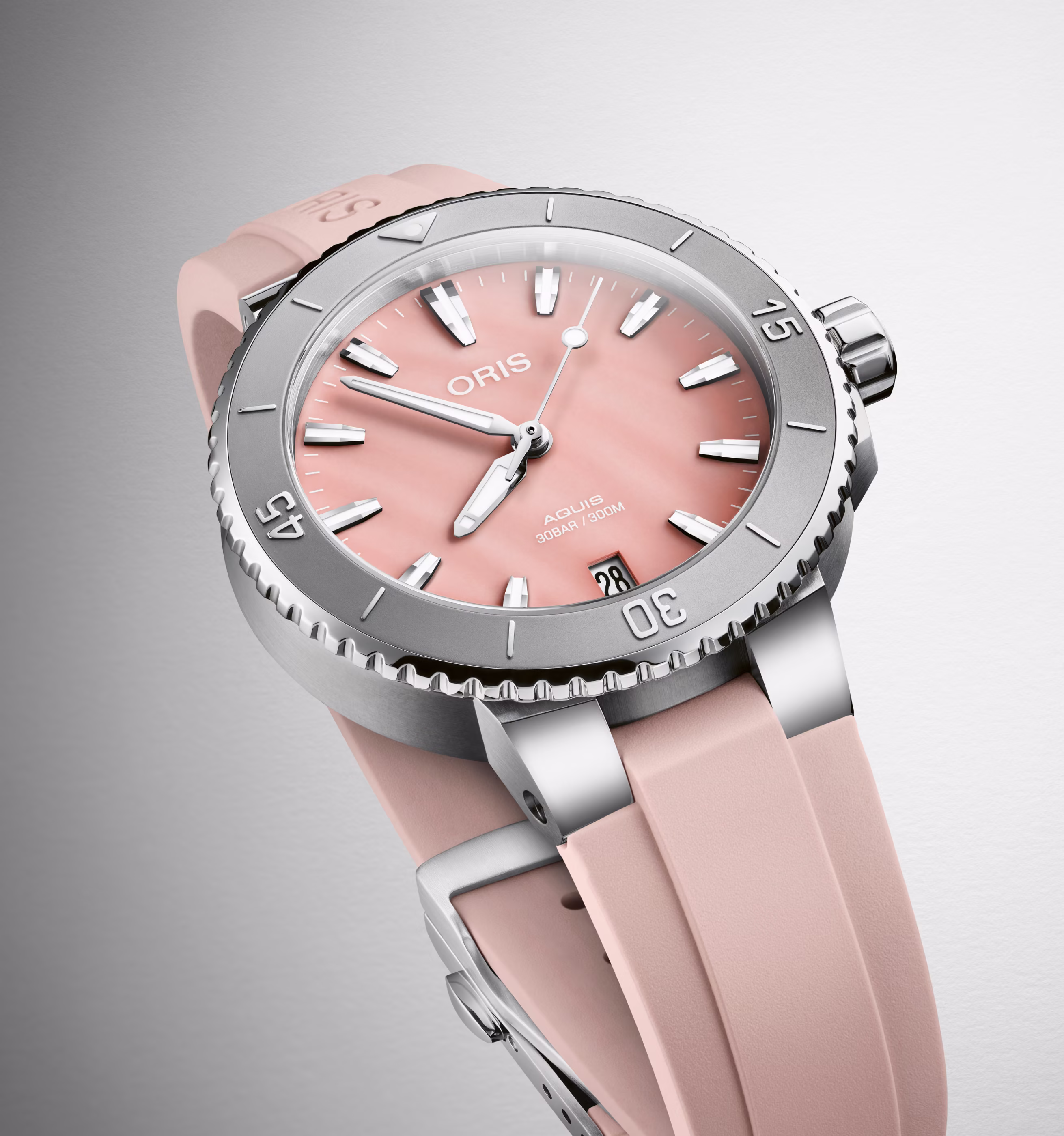 Oris Aquis Date 36.5mm, bezel with minute scale, rubber strap, mother-of-pearl red ladies' watch 01 733 7770 4158-07 4 18 66FC