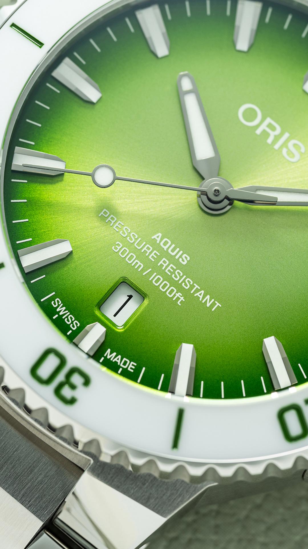 Oris men's watch Aquis 01 733 7787 4137-07 8 22 04PEB