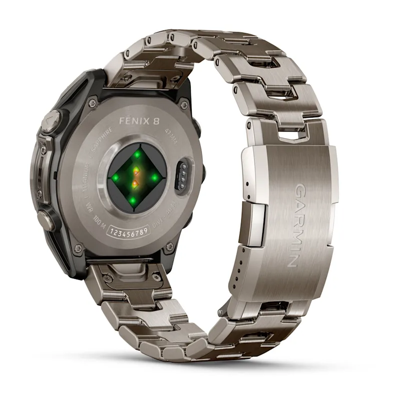 Garmin fēnix® 8 - 47 mm AMOLED Sapphire Graphite/Titanium Titan 010-02904-11 Bundle
