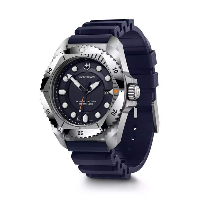 Victorinox Dive Pro Quartz Three hands Steel men's watch 241991