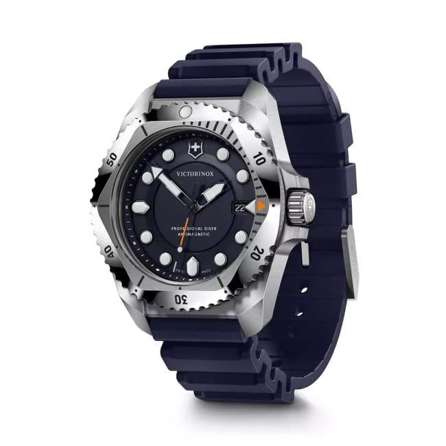 Victorinox Dive Pro Quartz Three hands Steel men's watch 241991