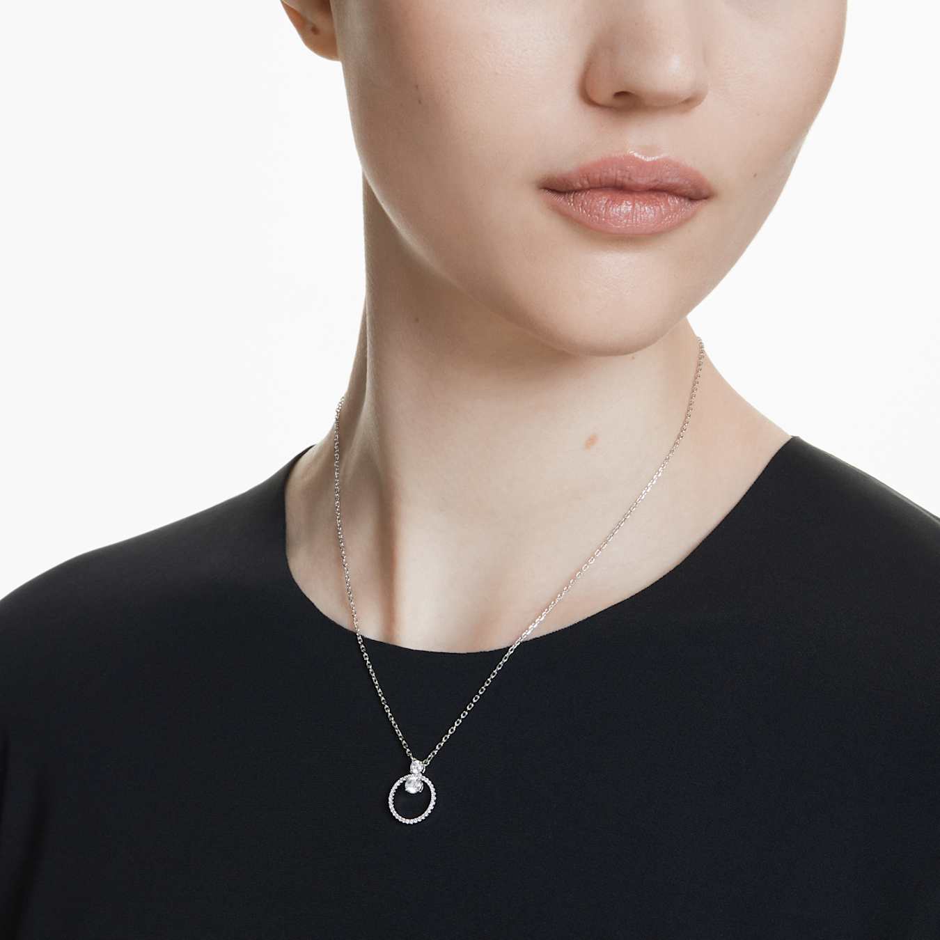 Swarovski Kette Constella Anhänger Pavé, Rundschliff, Weiß, Rhodiniert