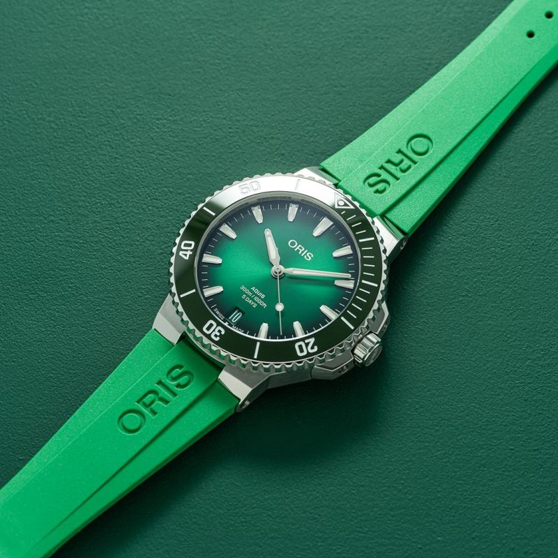 Oris men's watch Aquis 01 400 7790 4157-07 4 23 47EB