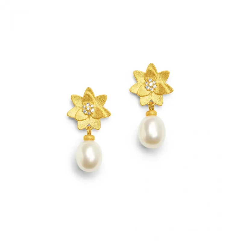 Bernd Wolf earrings Y earrings freshwater pearl 24 carat gold plated